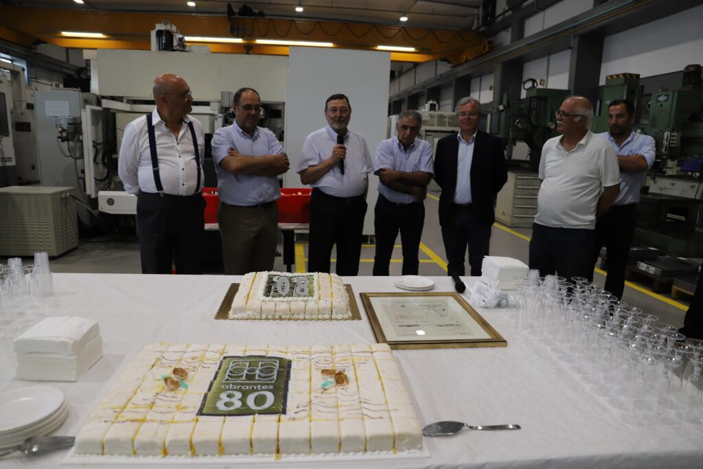 Aníbal H. Abrantes comemora os 80 anos