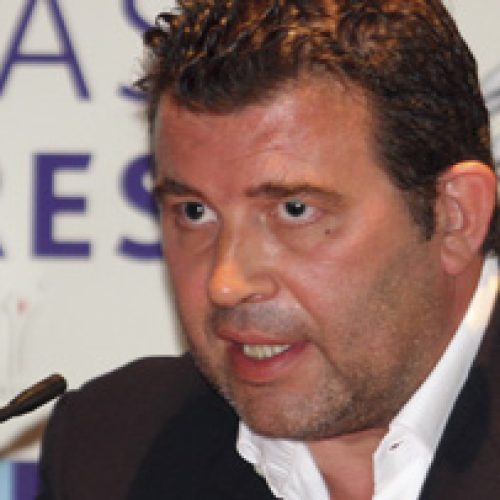 Maia, 09/07/2015 - 1ª Conferência A sucessão da liderança na empresa familiar no âmbito do ciclo de conferências "Empresas Familiares" (iniciativa JN e TSF).
Filipe Azevedo
( Fernando Pereira / Global Imagens )